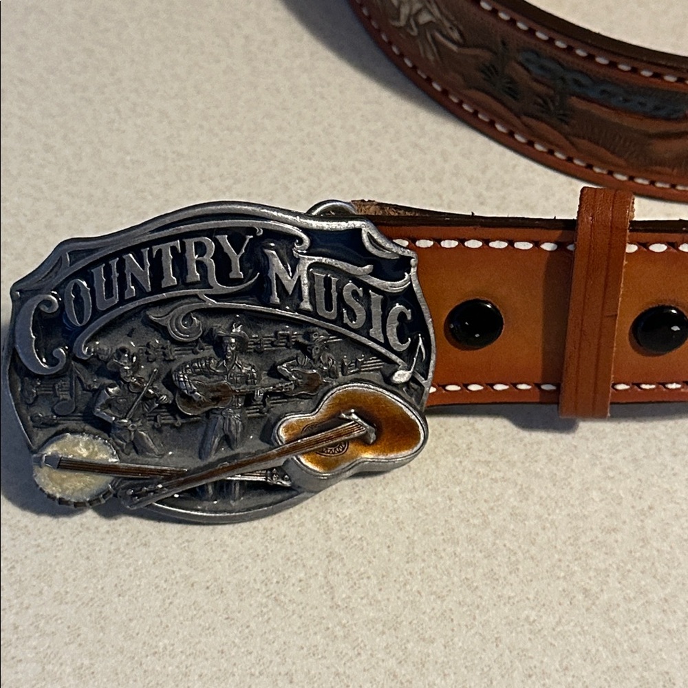 Brown tooled Leather western Belt with Country Music Buckle size 42 plus buckle - Picture 16 of 16